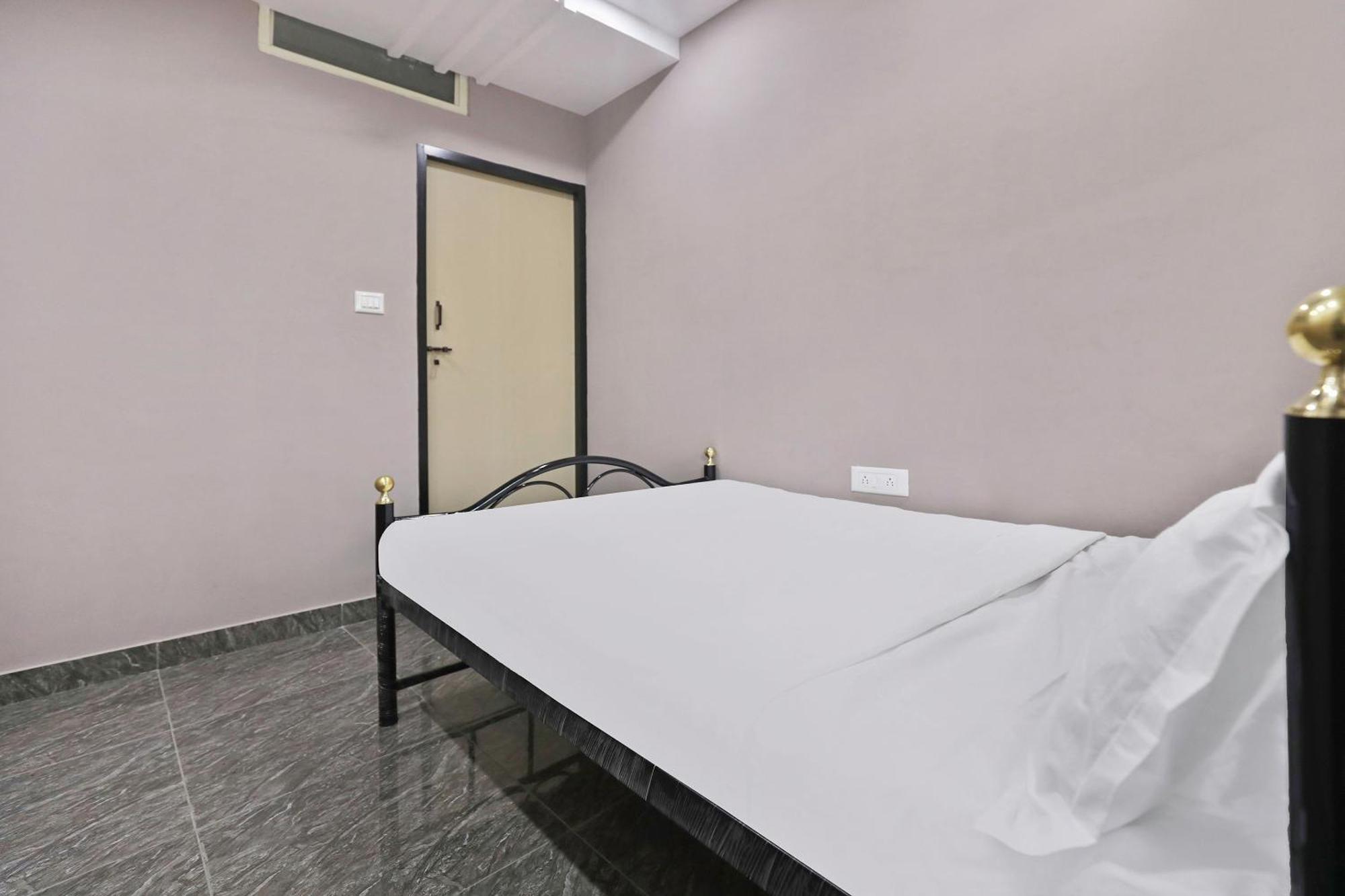 斯波特昂 39359 克里希纳舒适酒店 卡纳卡普拉 外观 照片